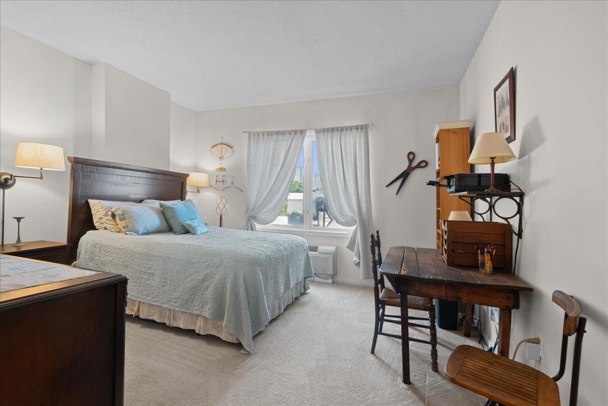 1104 City Pl Property Photo 2