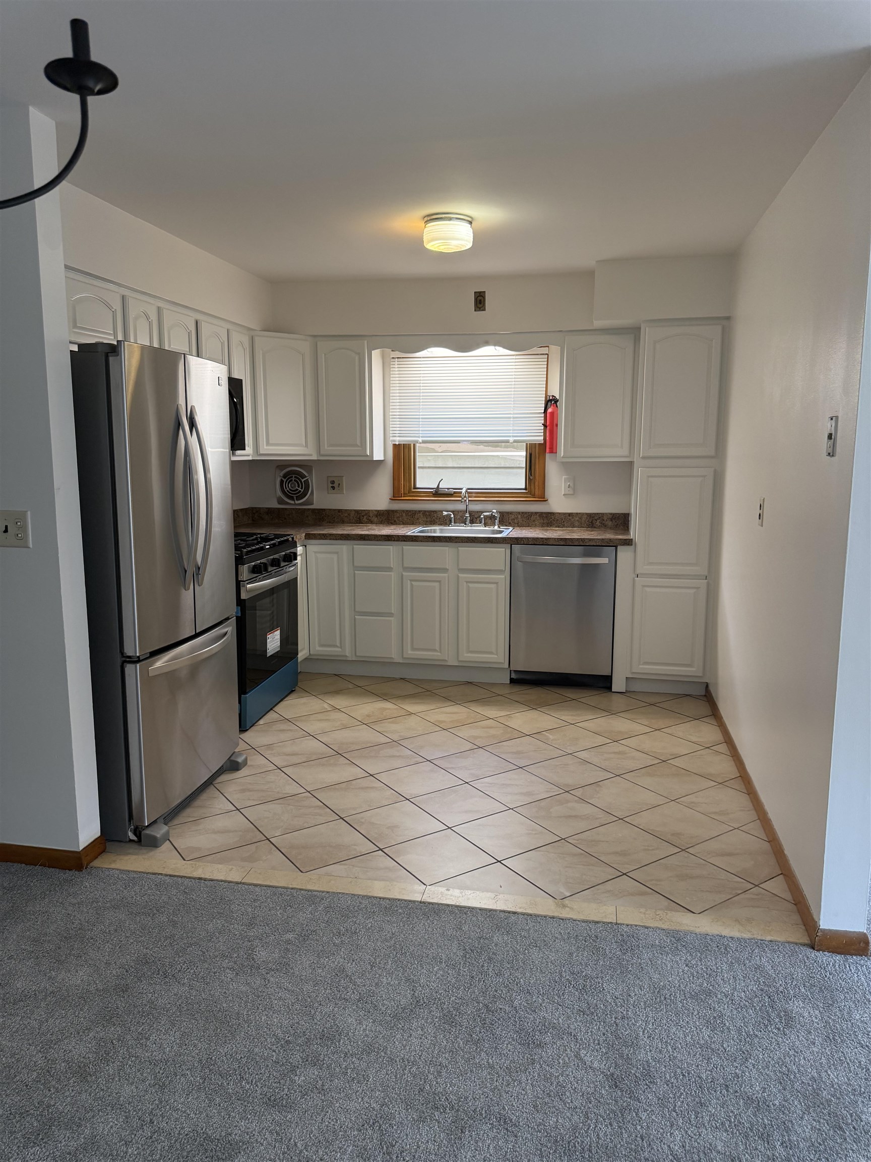14 63rd St 3 Property Photo 3