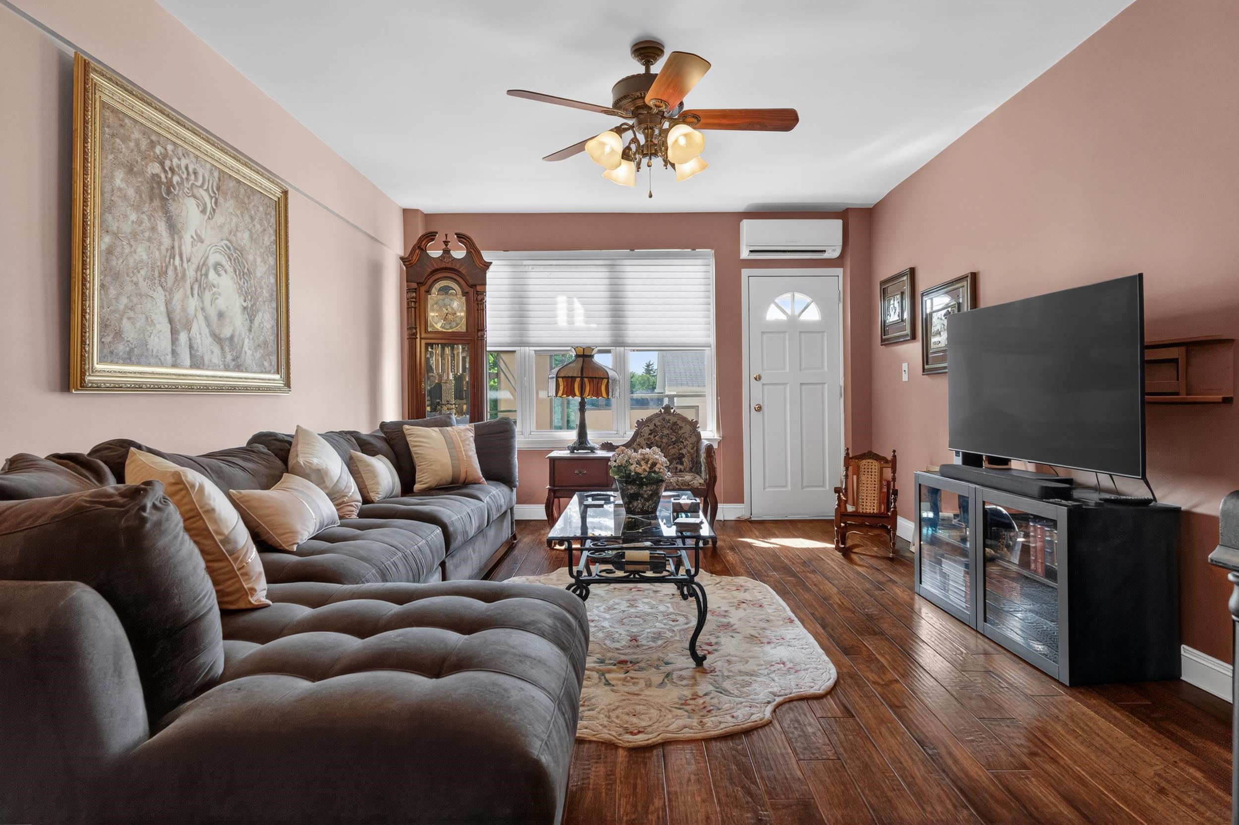 795 Avenue C 202 Property Photo 3