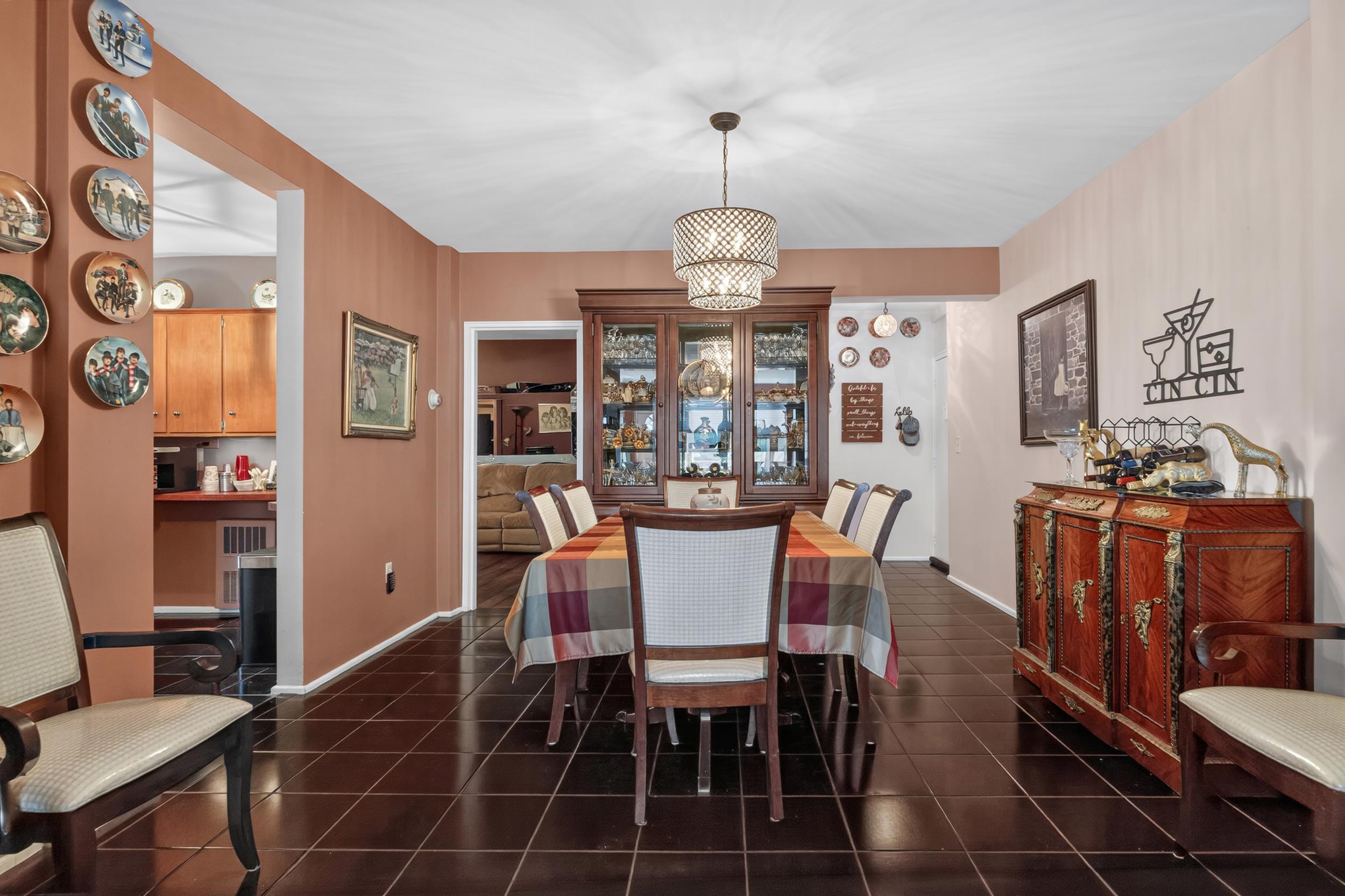 795 Avenue C 202 Property Photo 6
