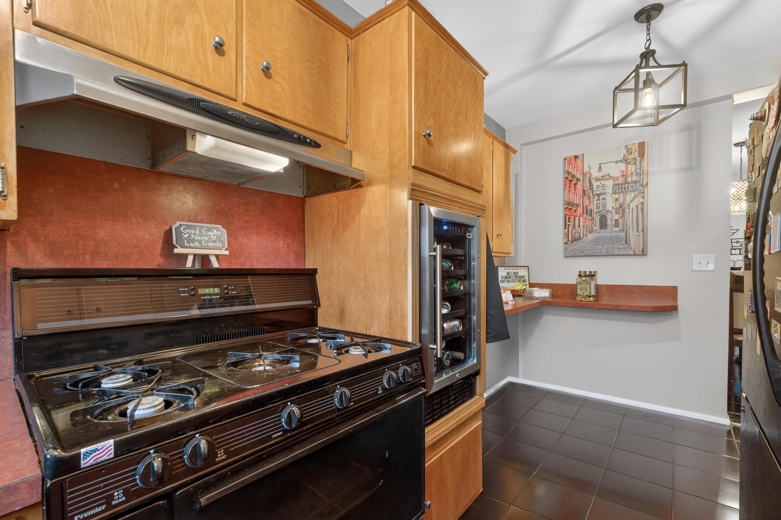 795 Avenue C 202 Property Photo 8