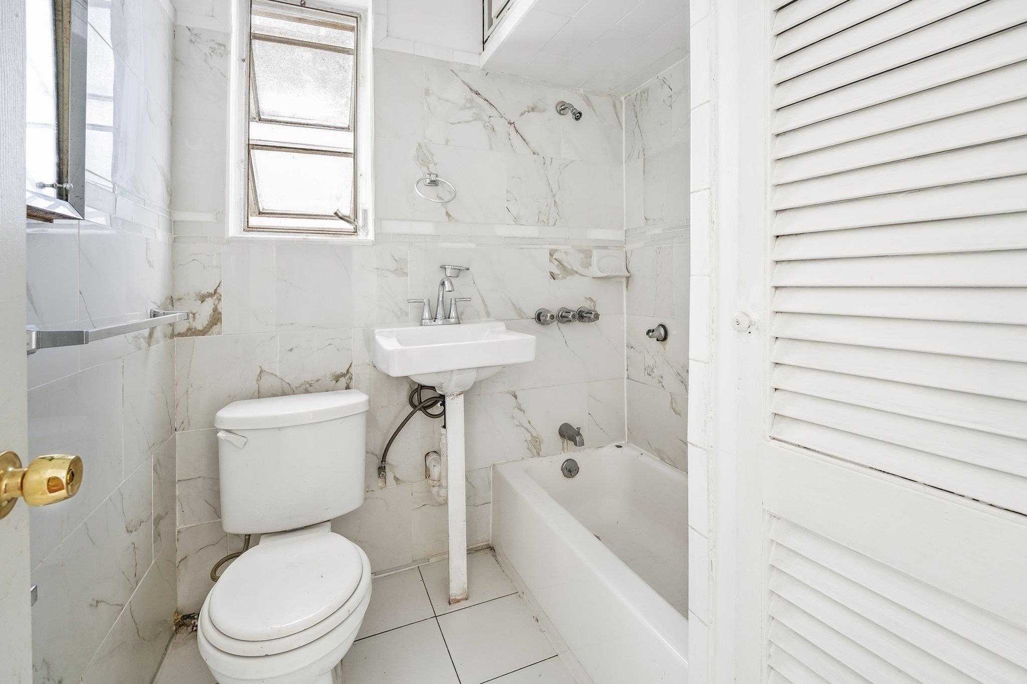 135 Charles St 1 Property Photo 13