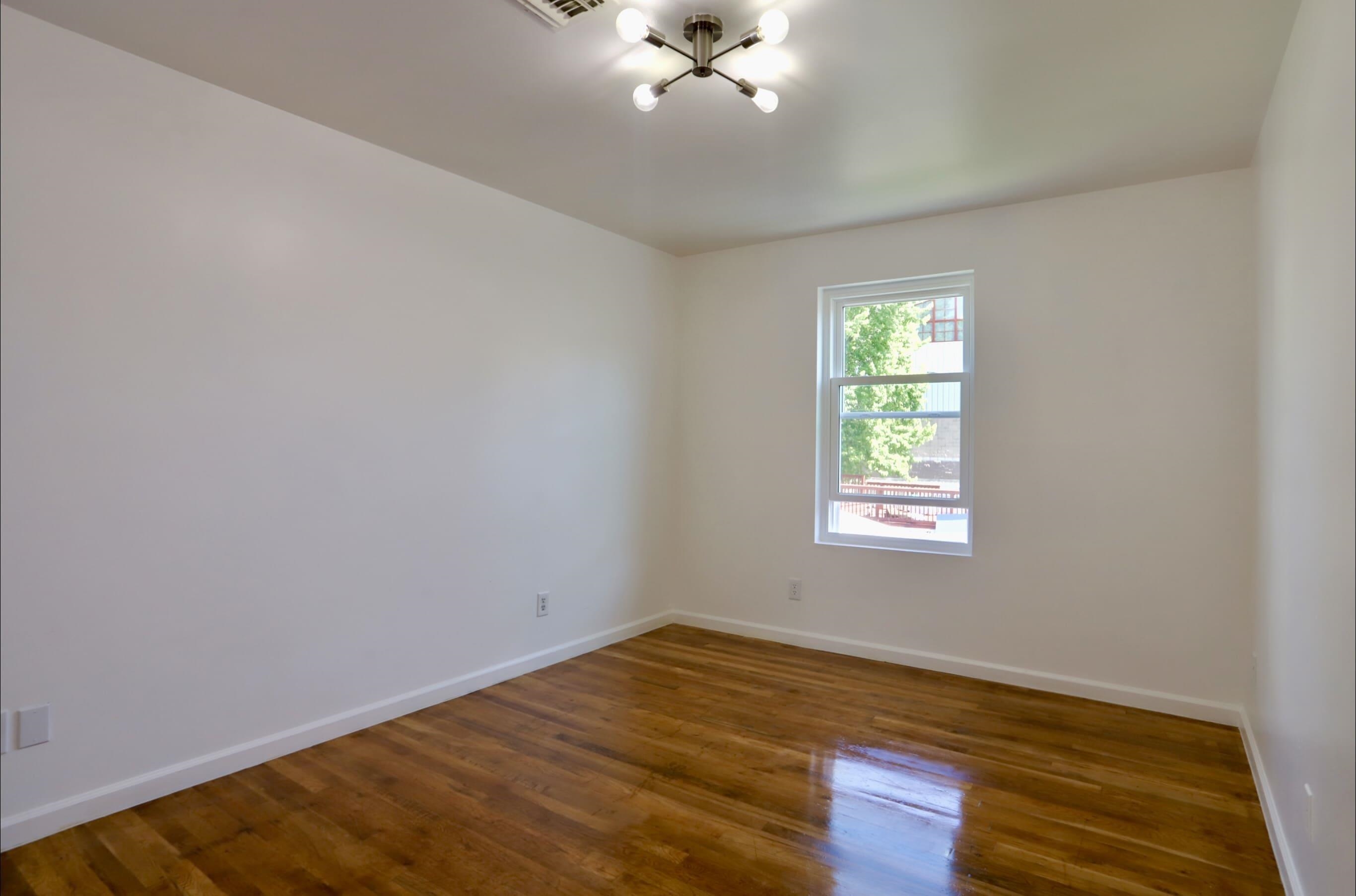 6207 Newkirk Ave 2 Property Photo 14