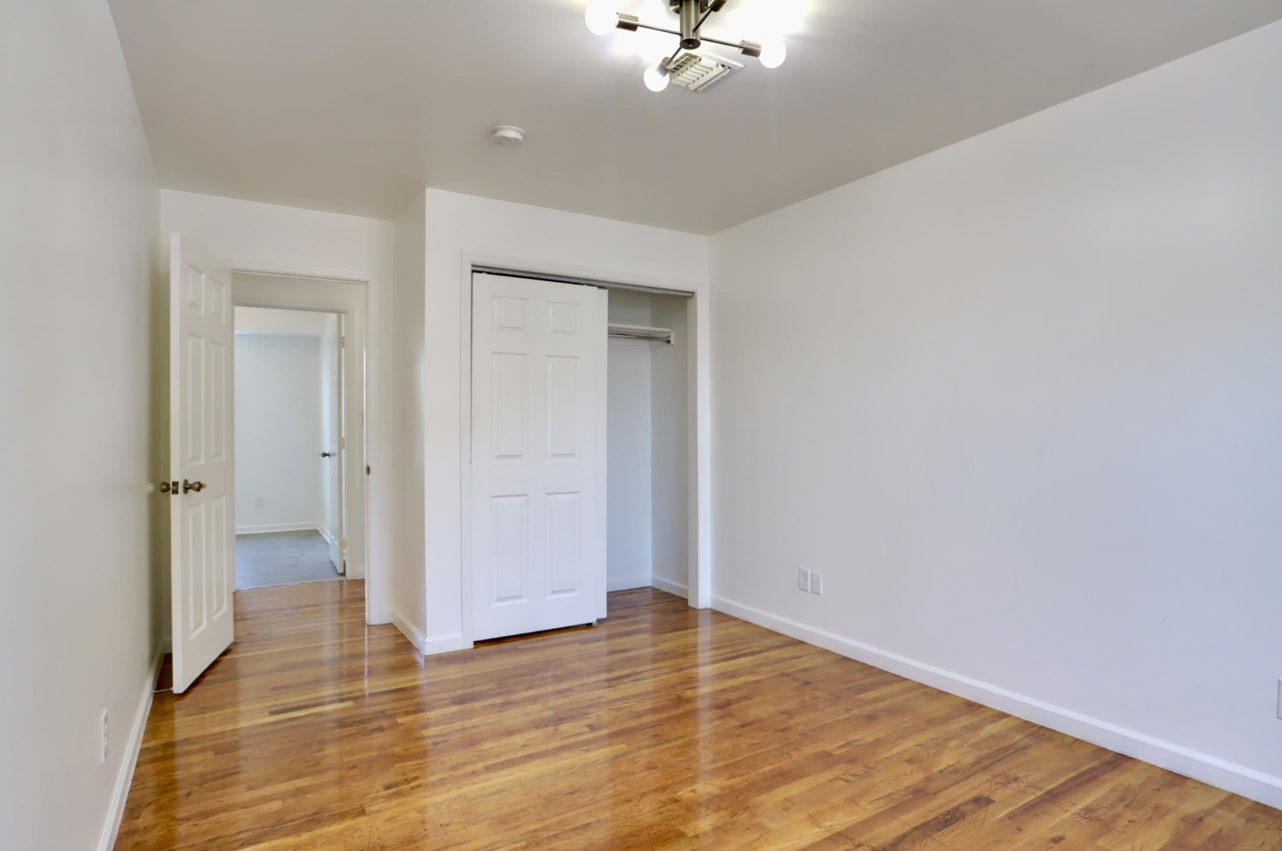 6207 Newkirk Ave 2 Property Photo 15