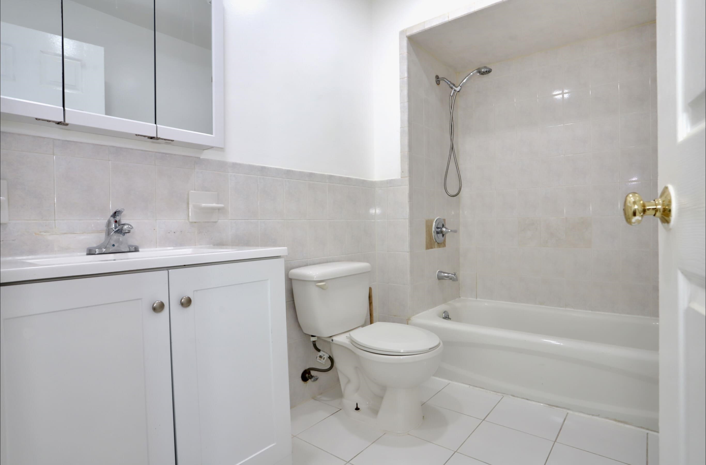 6207 Newkirk Ave 2 Property Photo 25
