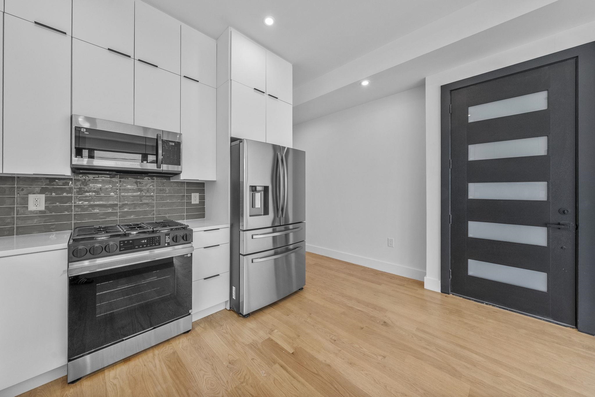 100 Terrace Ave 1 Property Photo 6