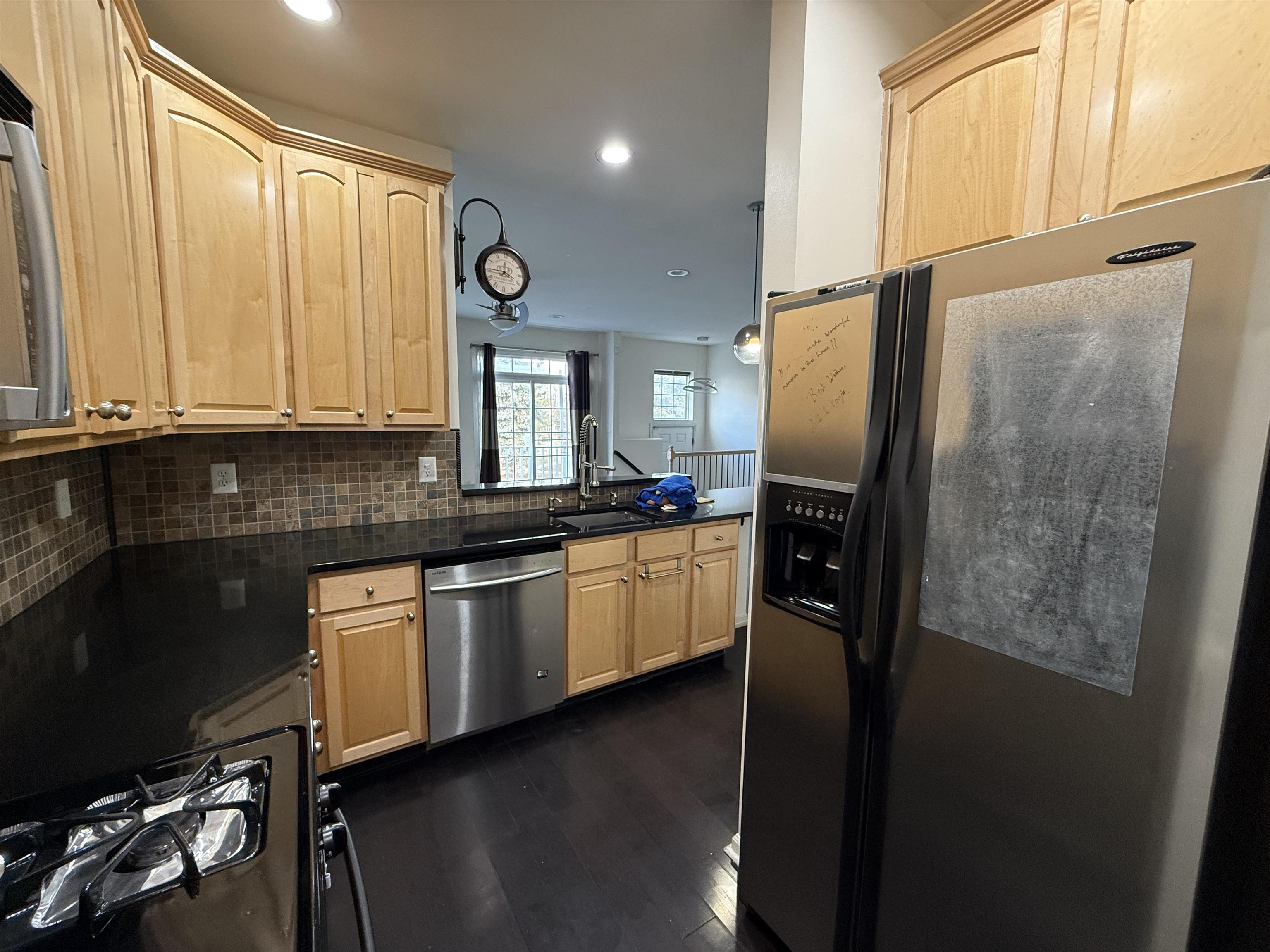 15 Hudson Ct Property Photo 8