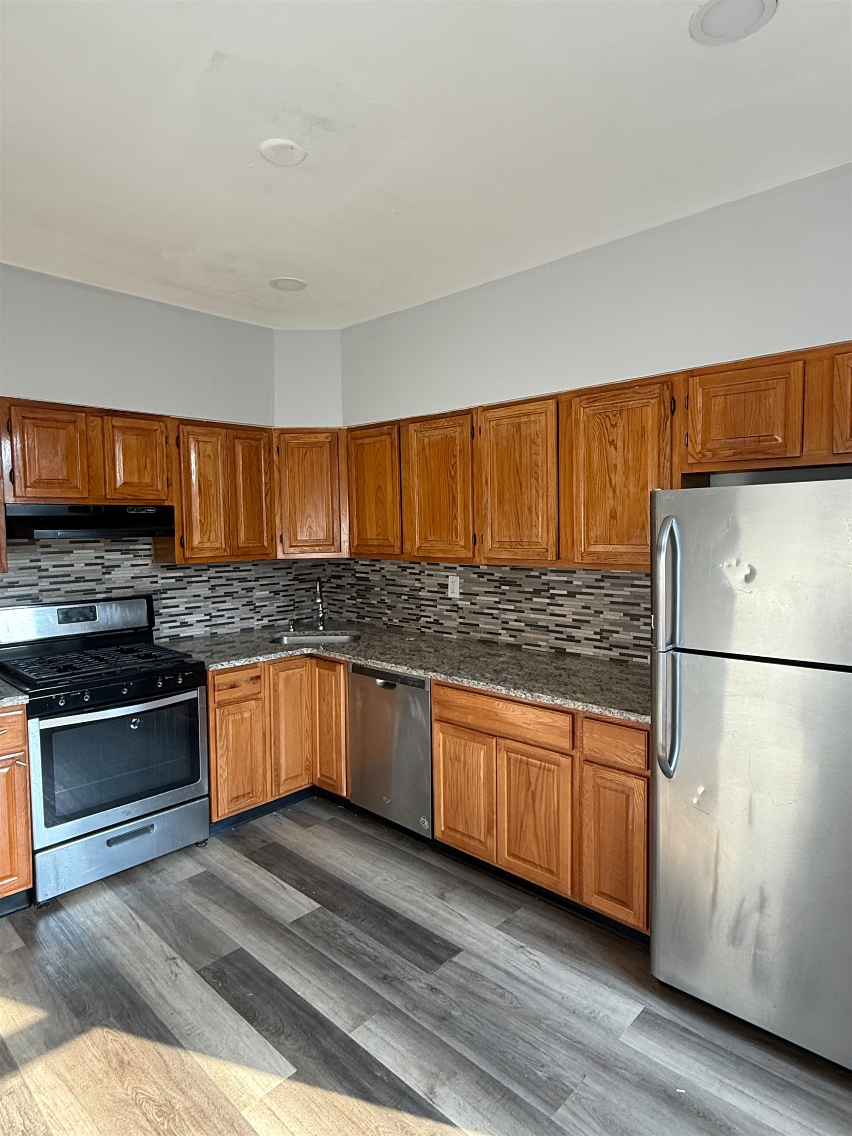 793 Kennedy Blvd Property Photo 10