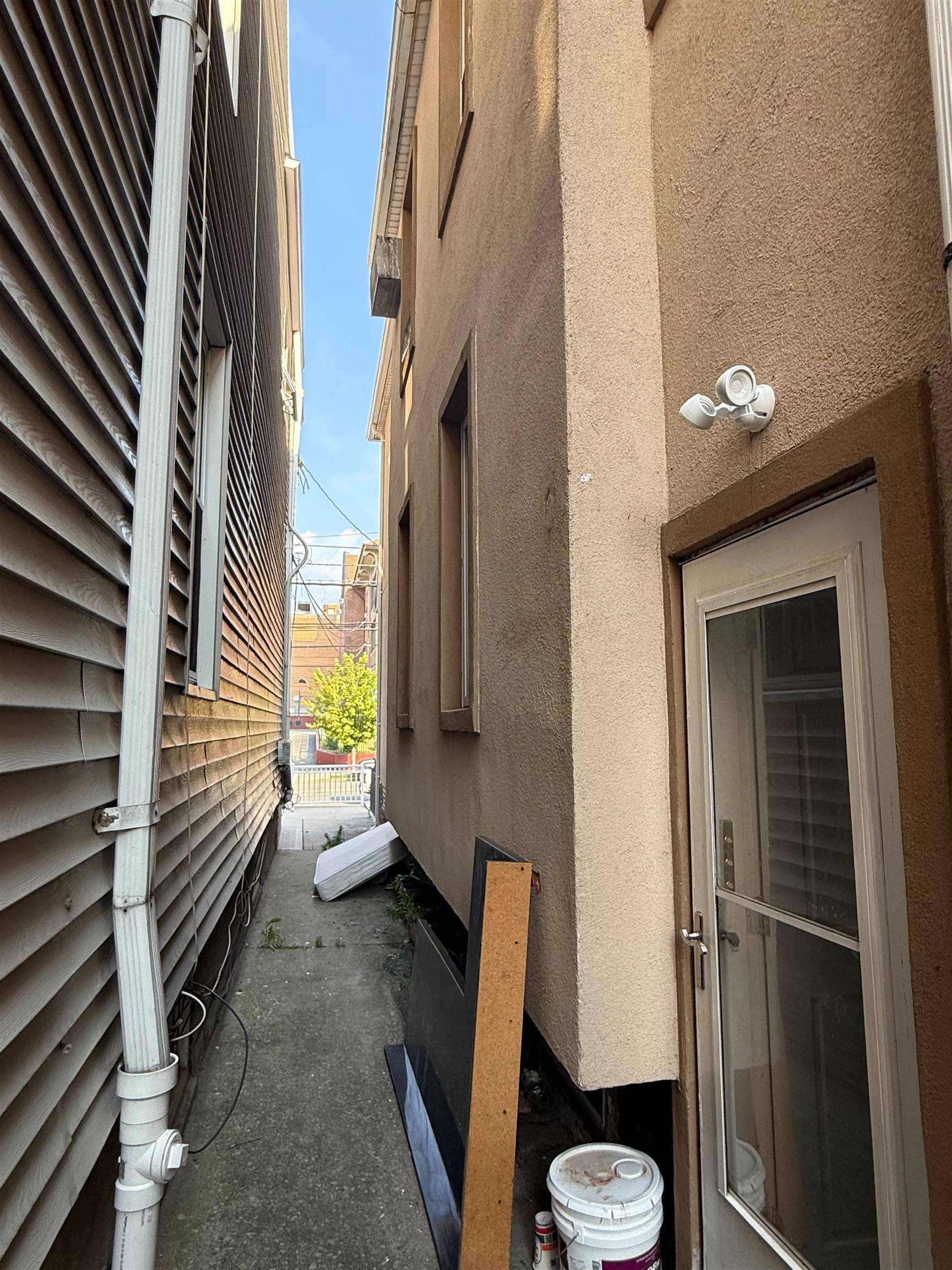 793 Kennedy Blvd Property Photo 15