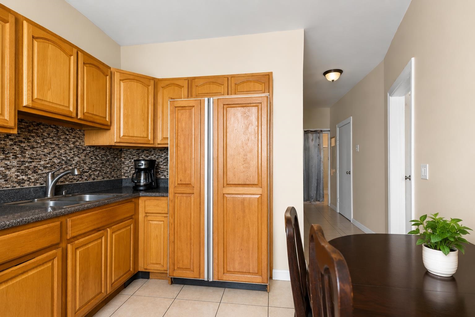 18 Stevens Ave Property Photo 8