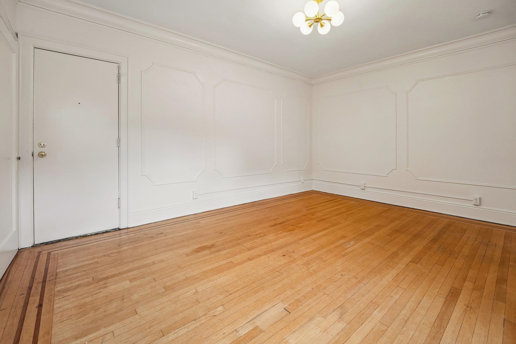 1015 Washington St 46 Property Photo 12