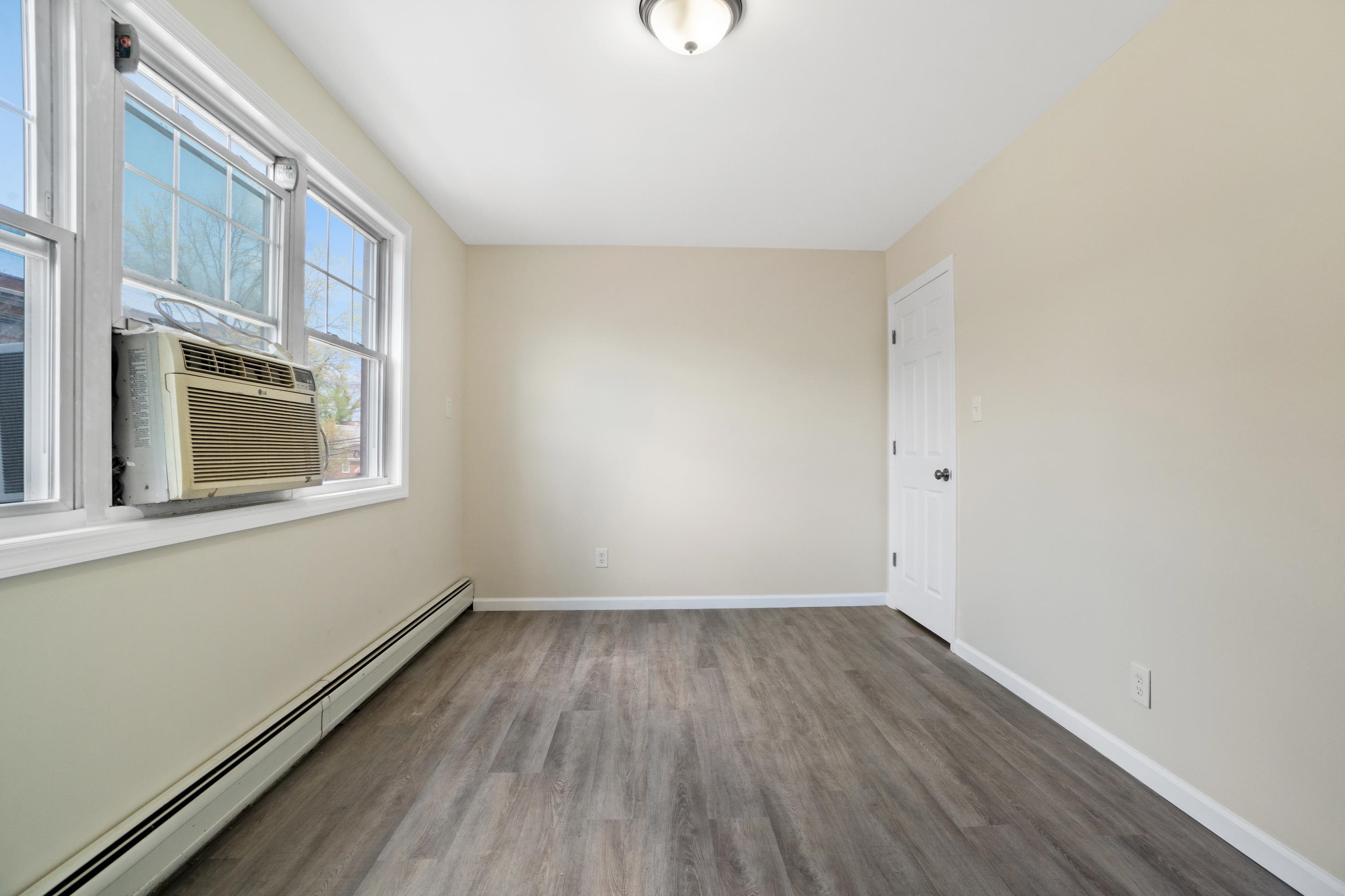 188 Avenue B Property Photo 8