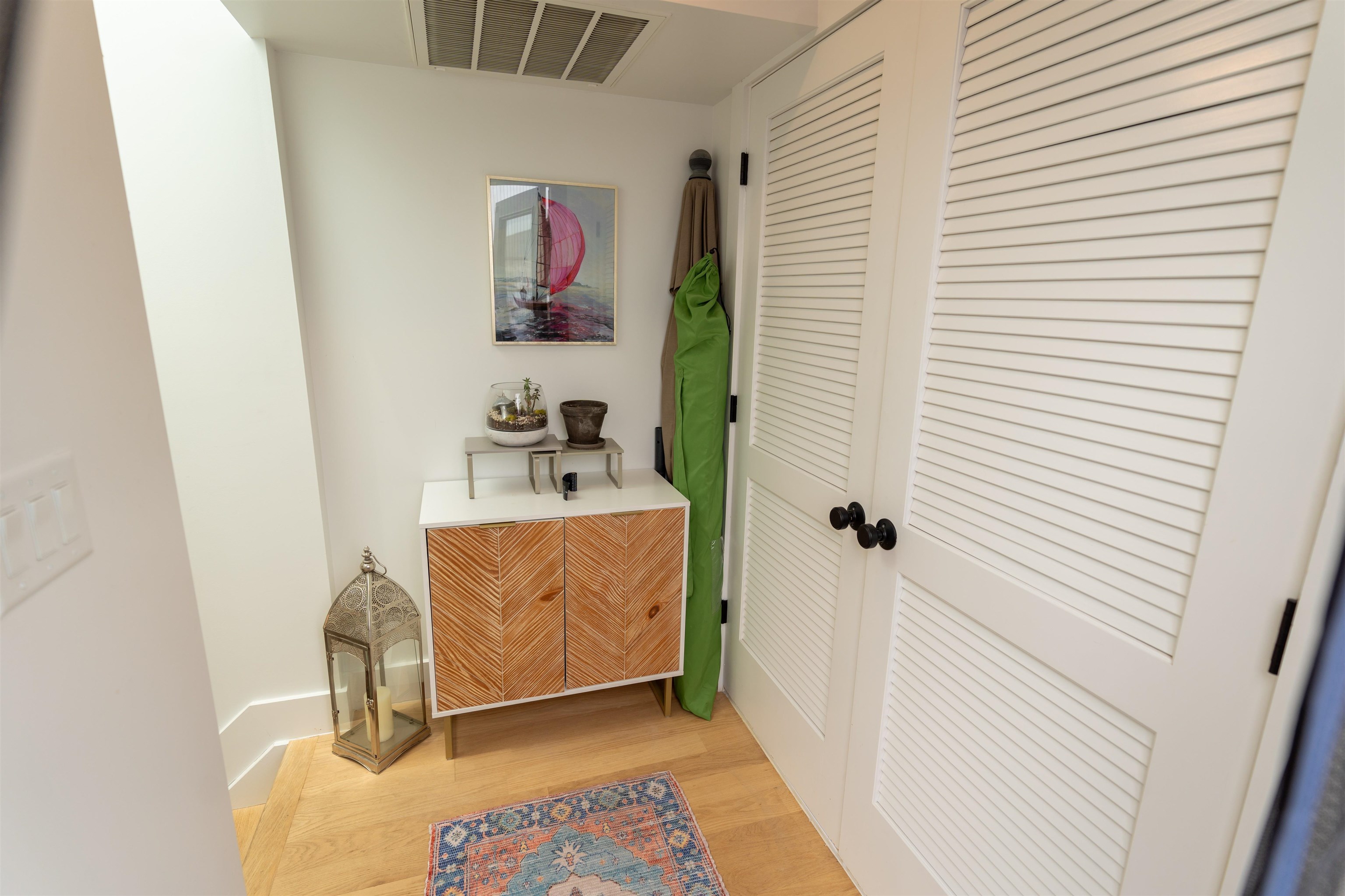 20 Westervelt Pl 2f Property Photo 25
