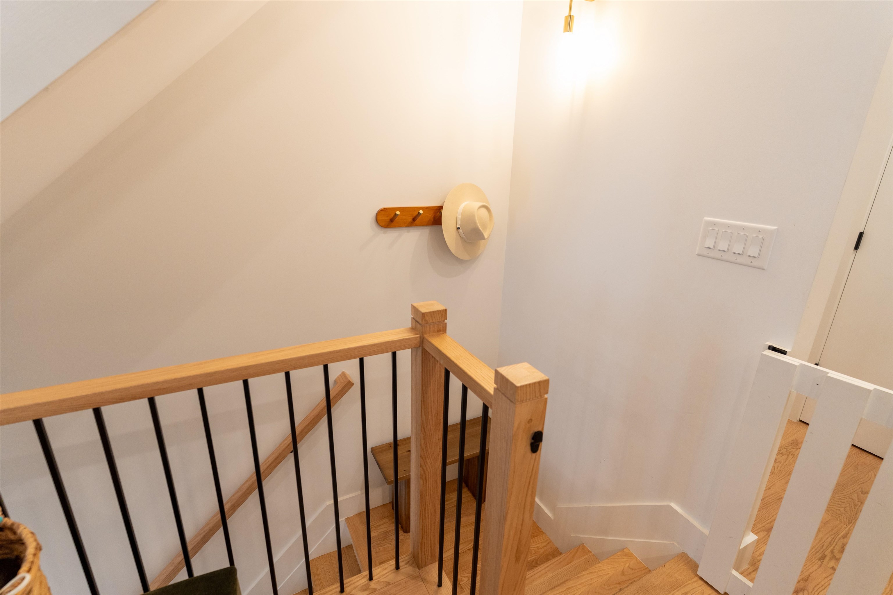20 Westervelt Pl 2f Property Photo 28