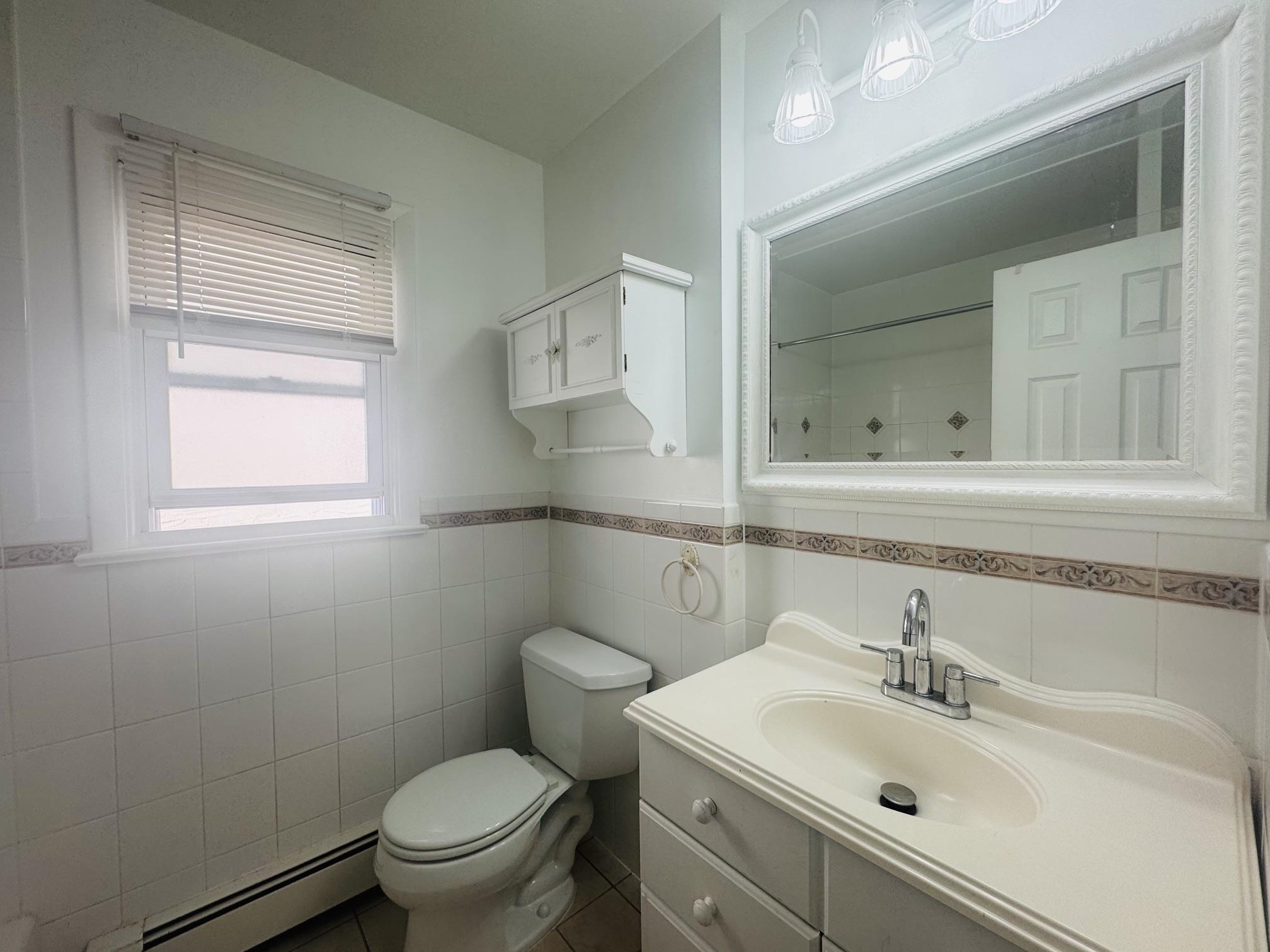 121 Mallory Ave 3 Property Photo 17