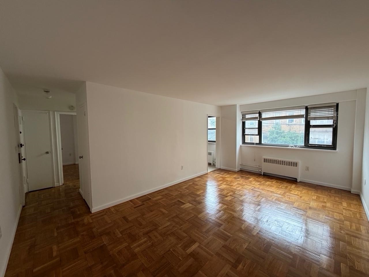 6515 Blvd East 2e Property Photo 5