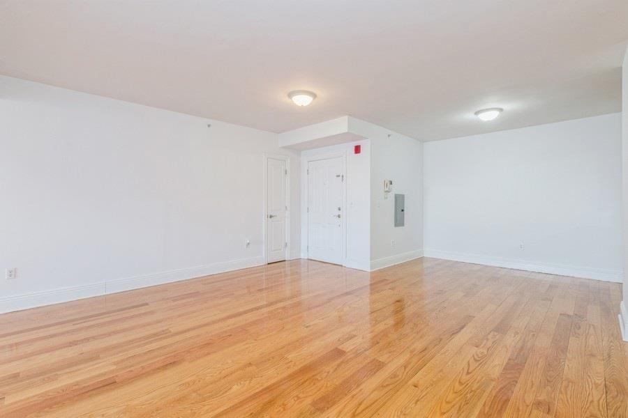 809-815 22nd St 906 Property Photo 8