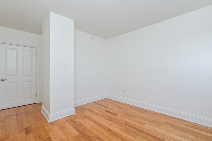 809-815 22nd St 906 Property Photo 17