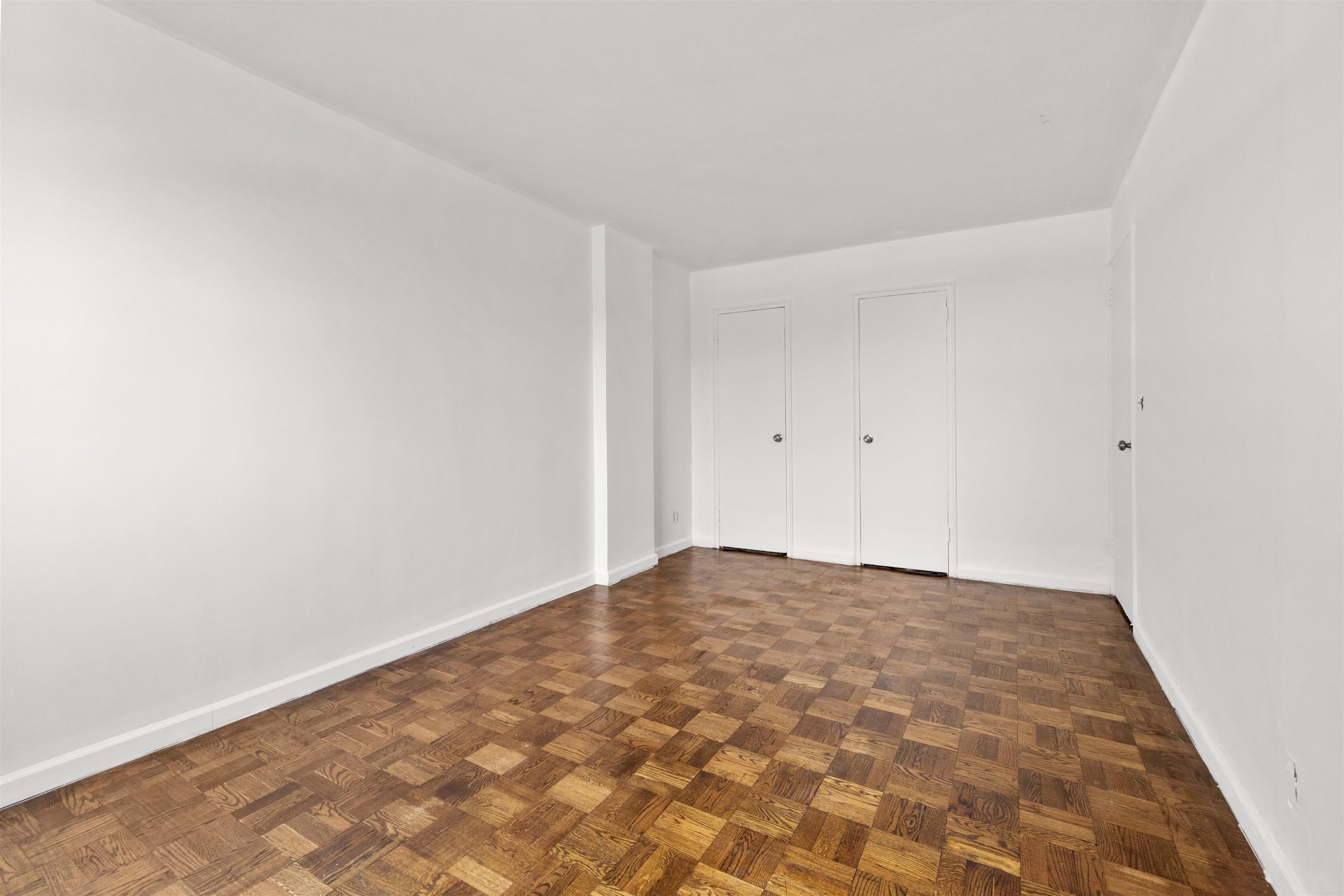 6515 Blvd East 7d Property Photo 4