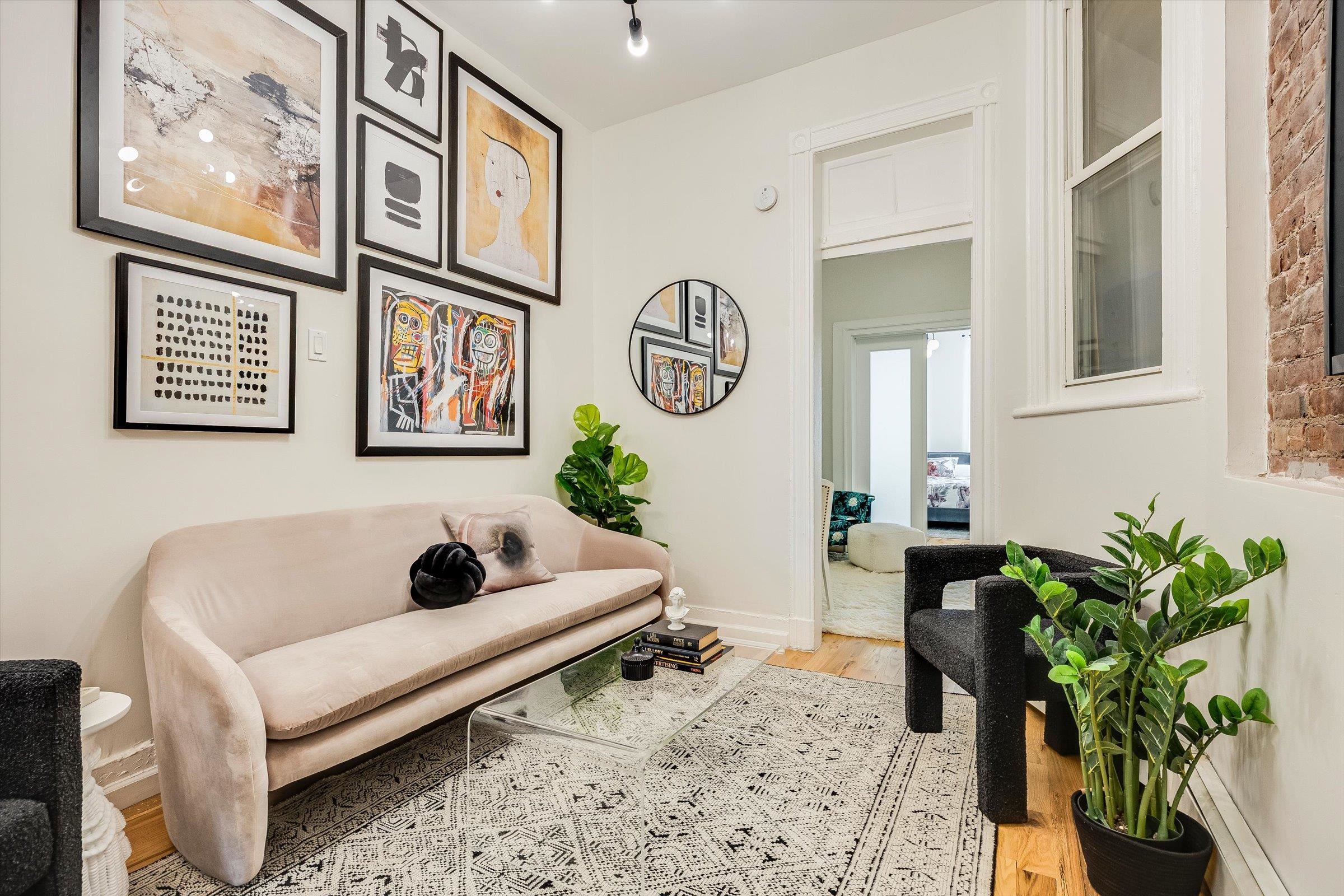 147 New York Ave 1l Property Photo 3