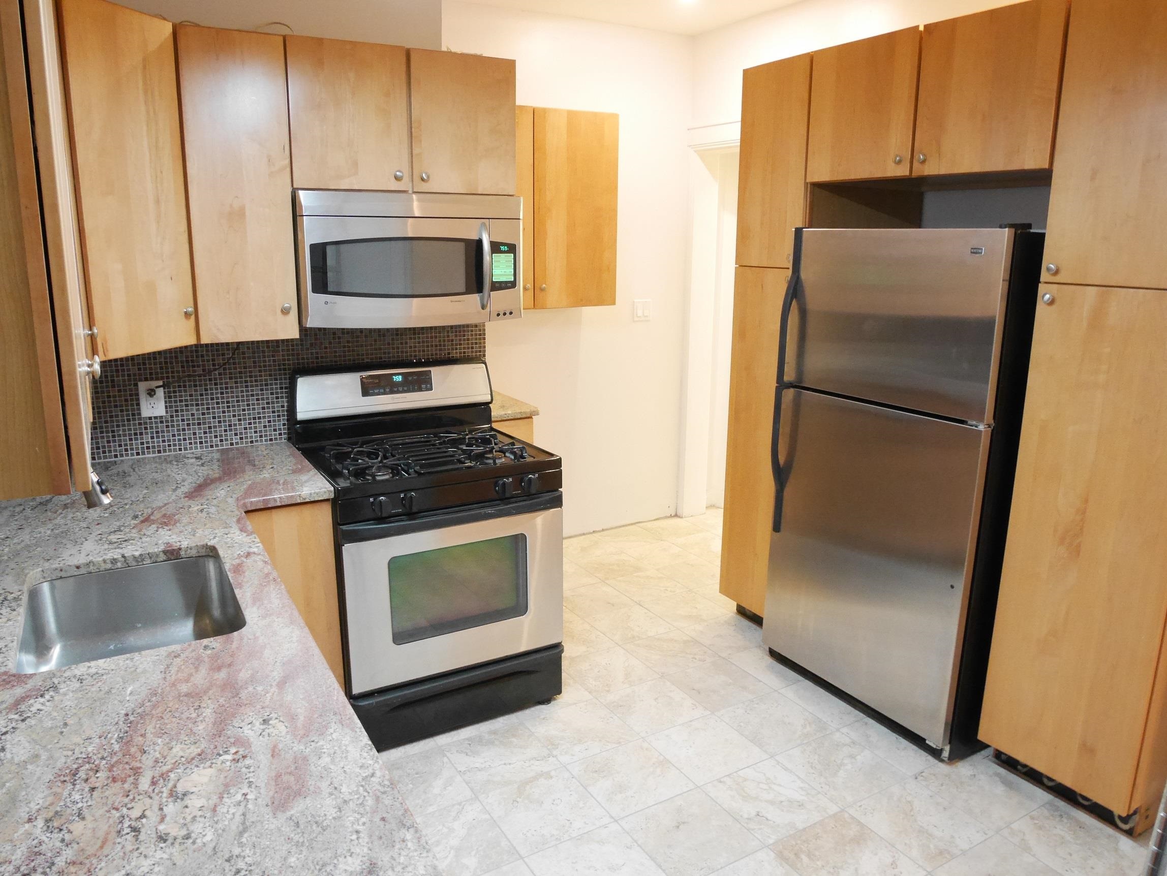 2600 Kennedy Blvd 3a Property Photo 10