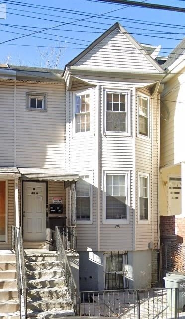 45A VAN REYPEN ST Property Photo 1