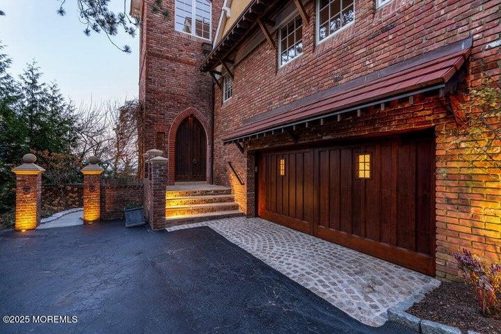 18 Belvidere Rd Property Photo 3