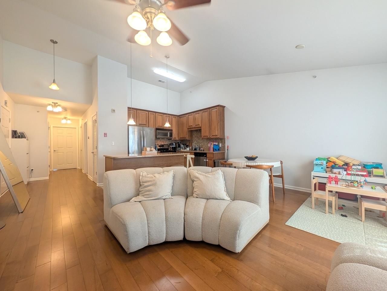 3 Tribeca Ave 508 Property Photo 3