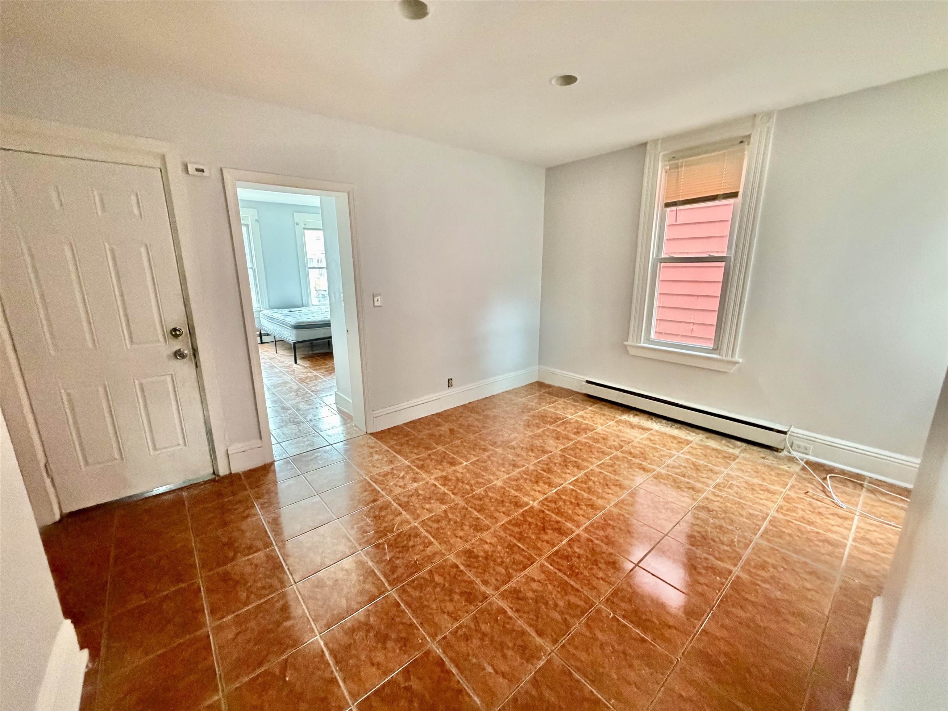 33 Fulton Ave 1 Property Photo 3