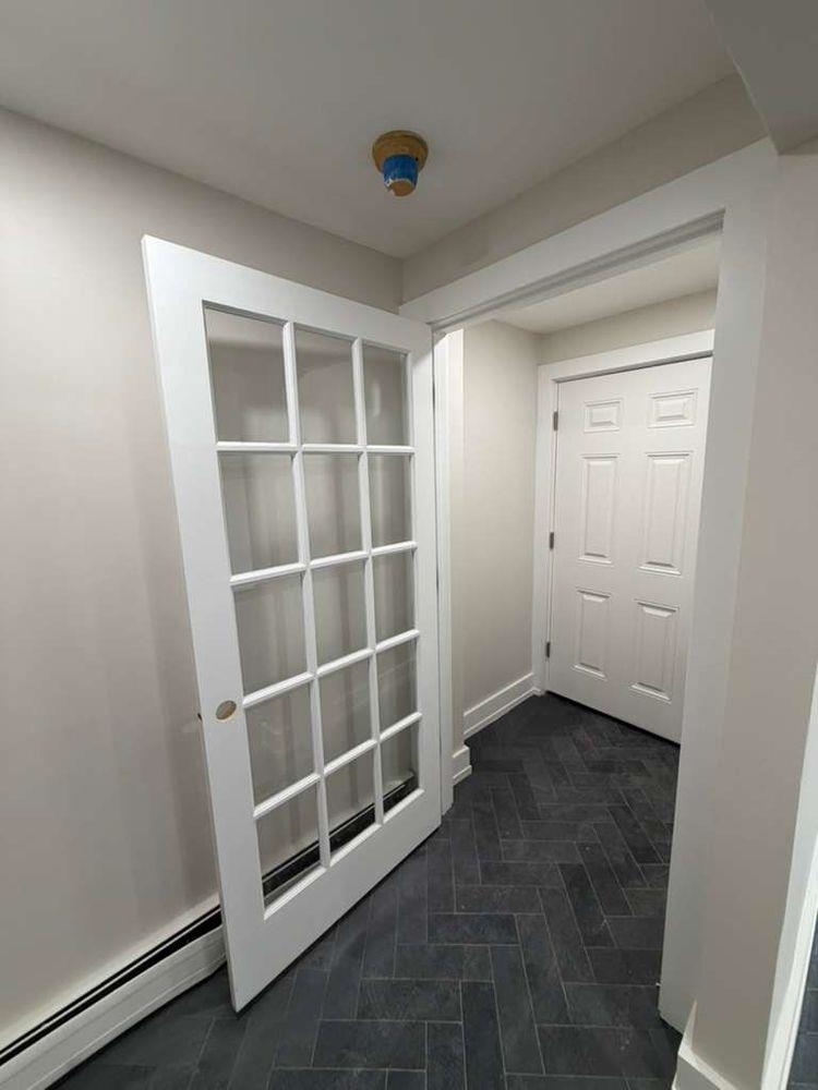 650 Bergen Ave Property Photo 6