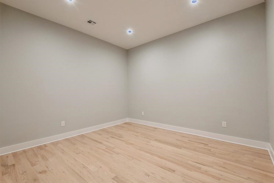 5518 Kennedy Blvd Property Photo 3
