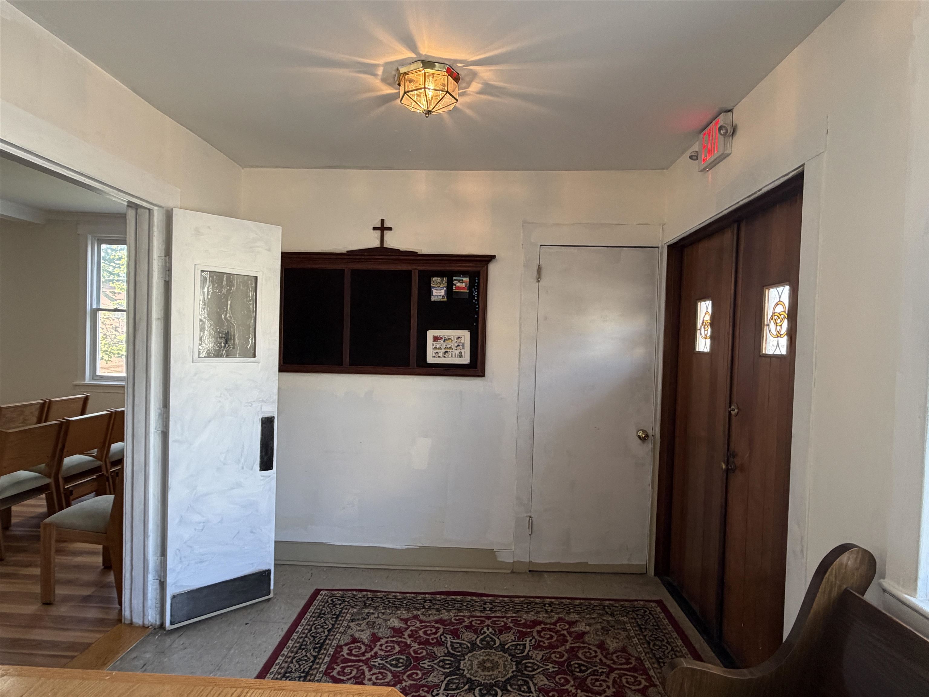 4009 Liberty Ave Property Photo 3