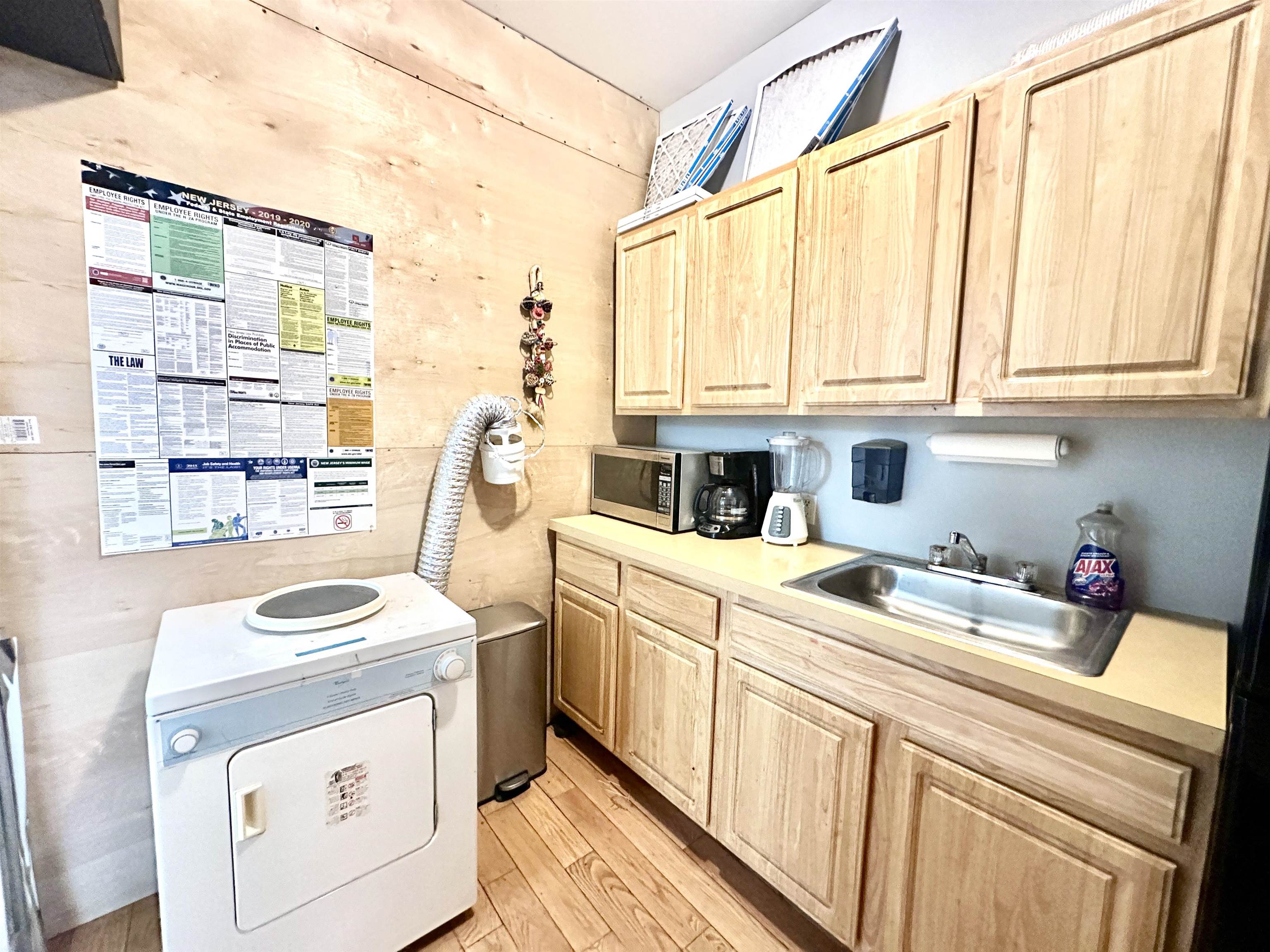 606 Kennedy Blvd Property Photo 11