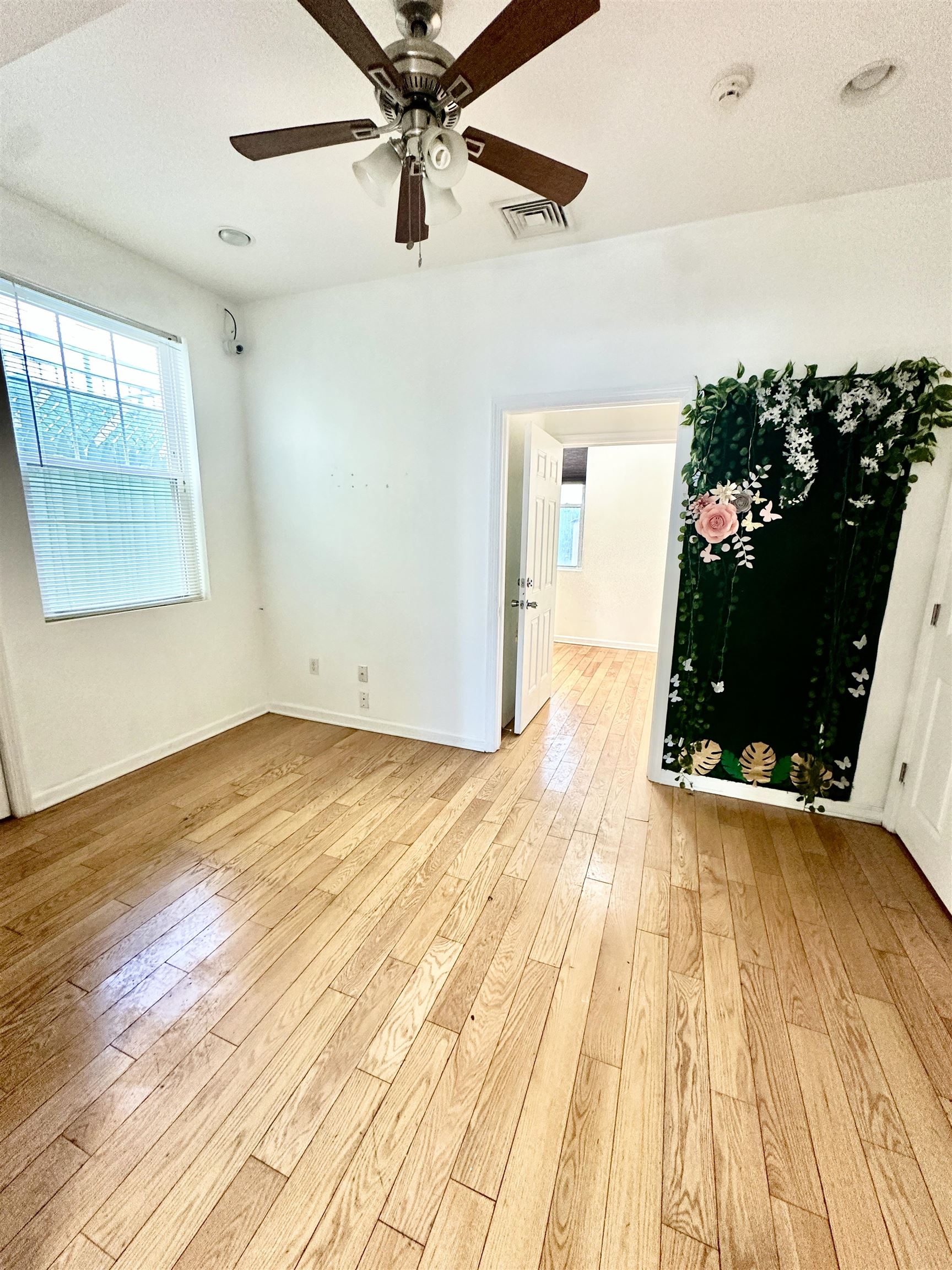 606 Kennedy Blvd Property Photo 17