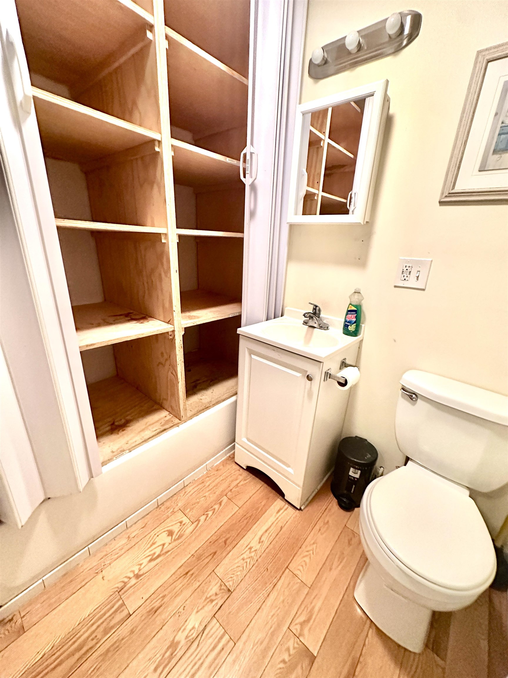 606 Kennedy Blvd Property Photo 23