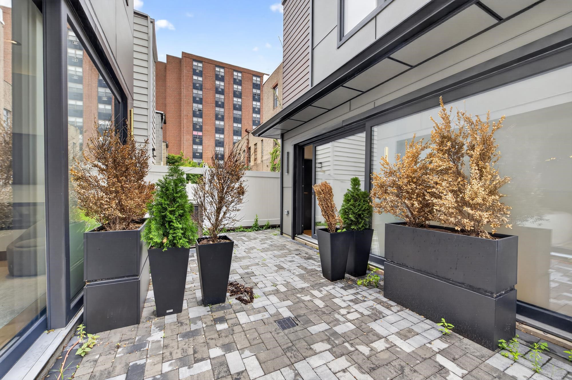 91 Hancock Ave 1 Property Photo 25