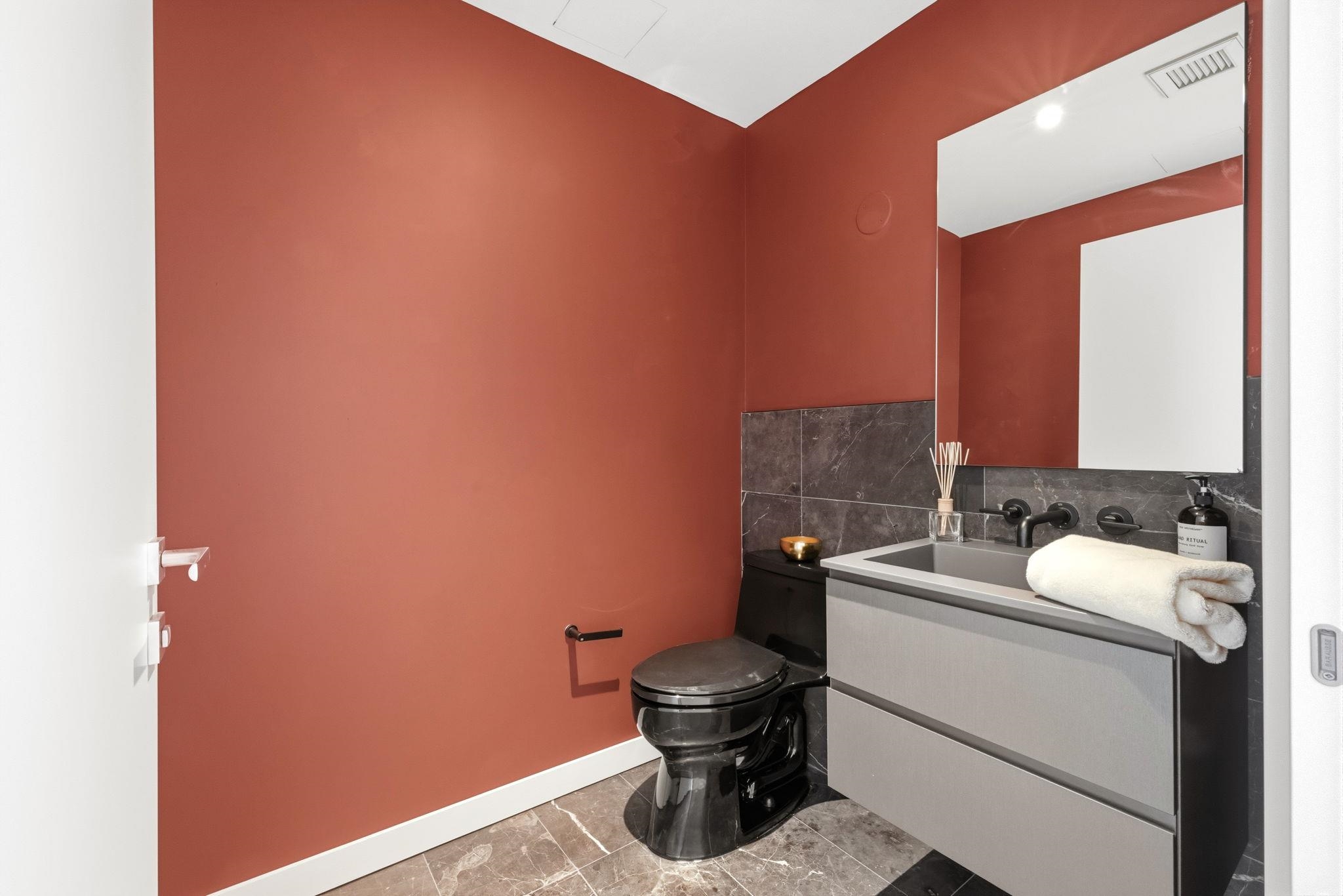 144 1st St 12s Property Photo 29