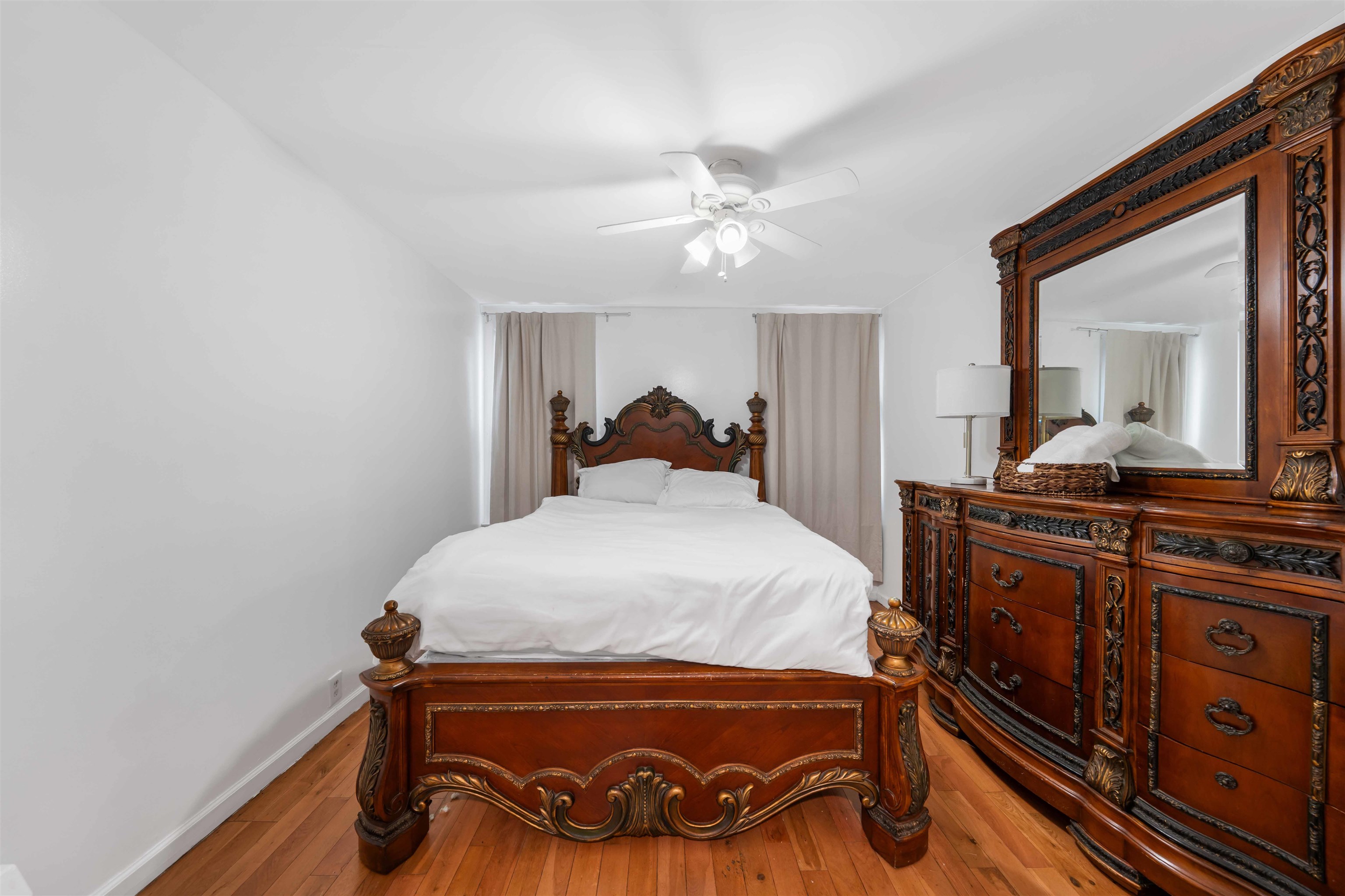 23 West 51st St 1 Property Photo 11