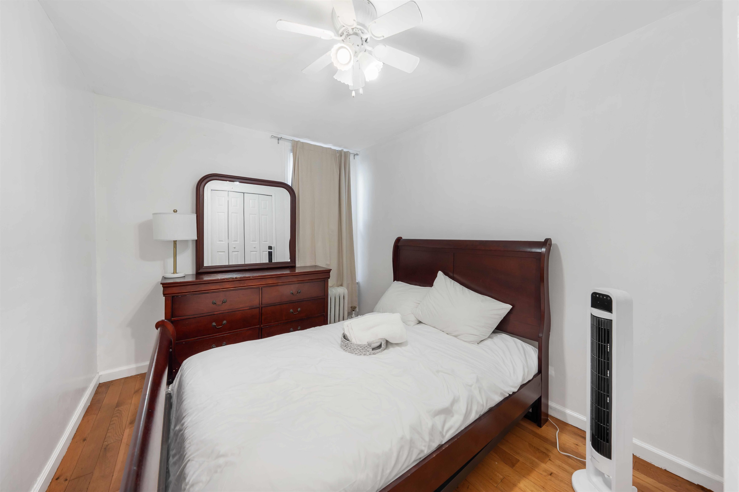 23 West 51st St 1 Property Photo 12