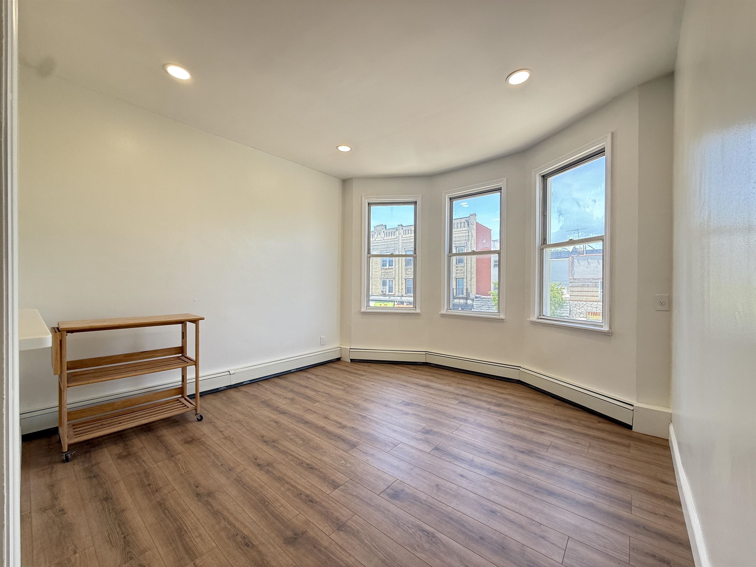 892 Broadway #2 Property Photo 5