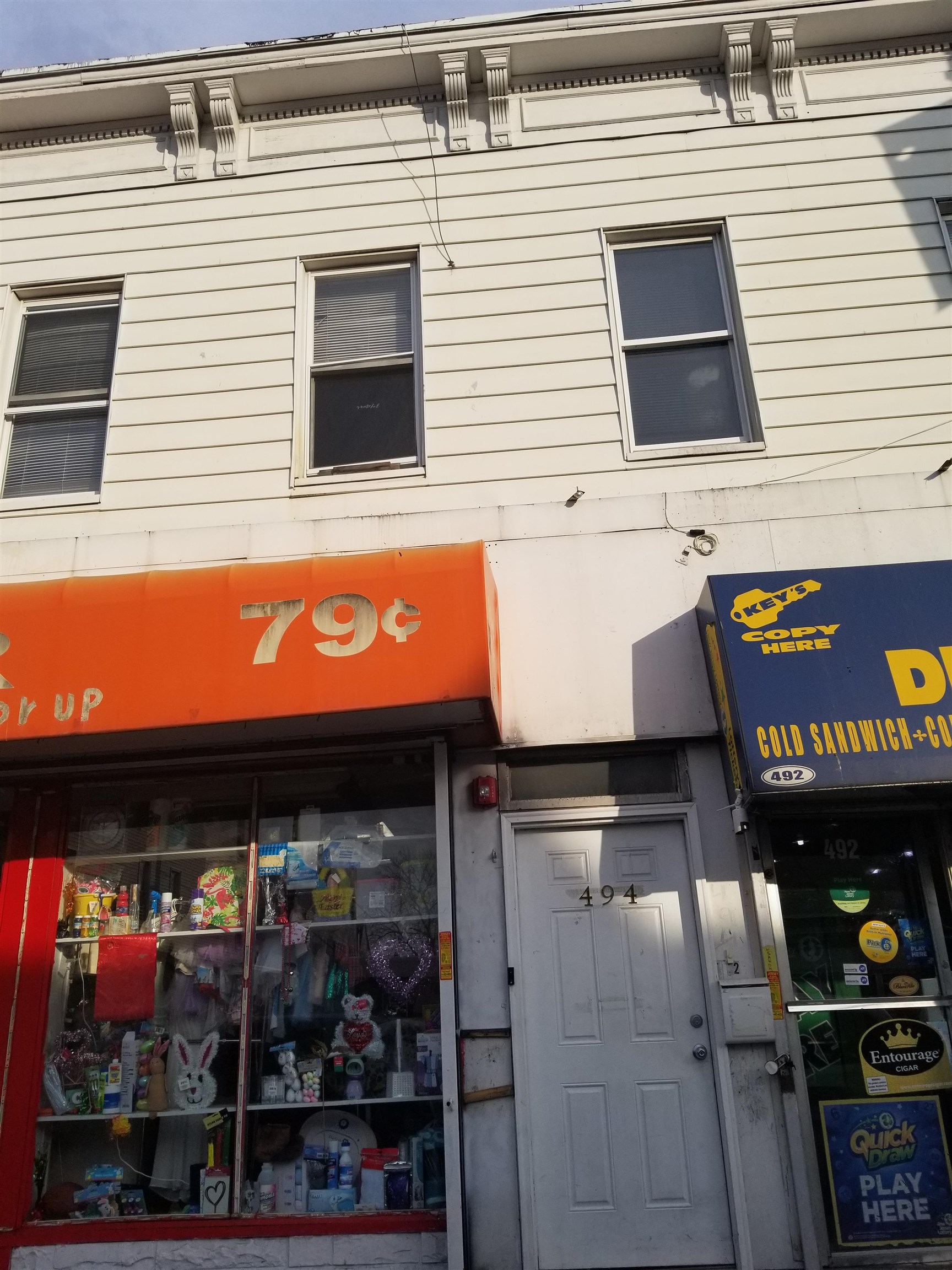 494 WEST SIDE AVE Property Photo 1