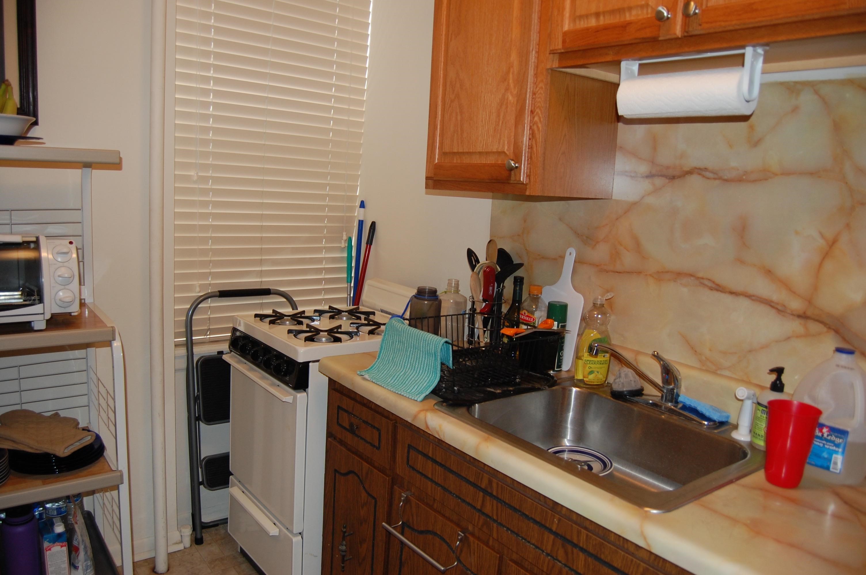 106 11th St 13 Property Photo 1