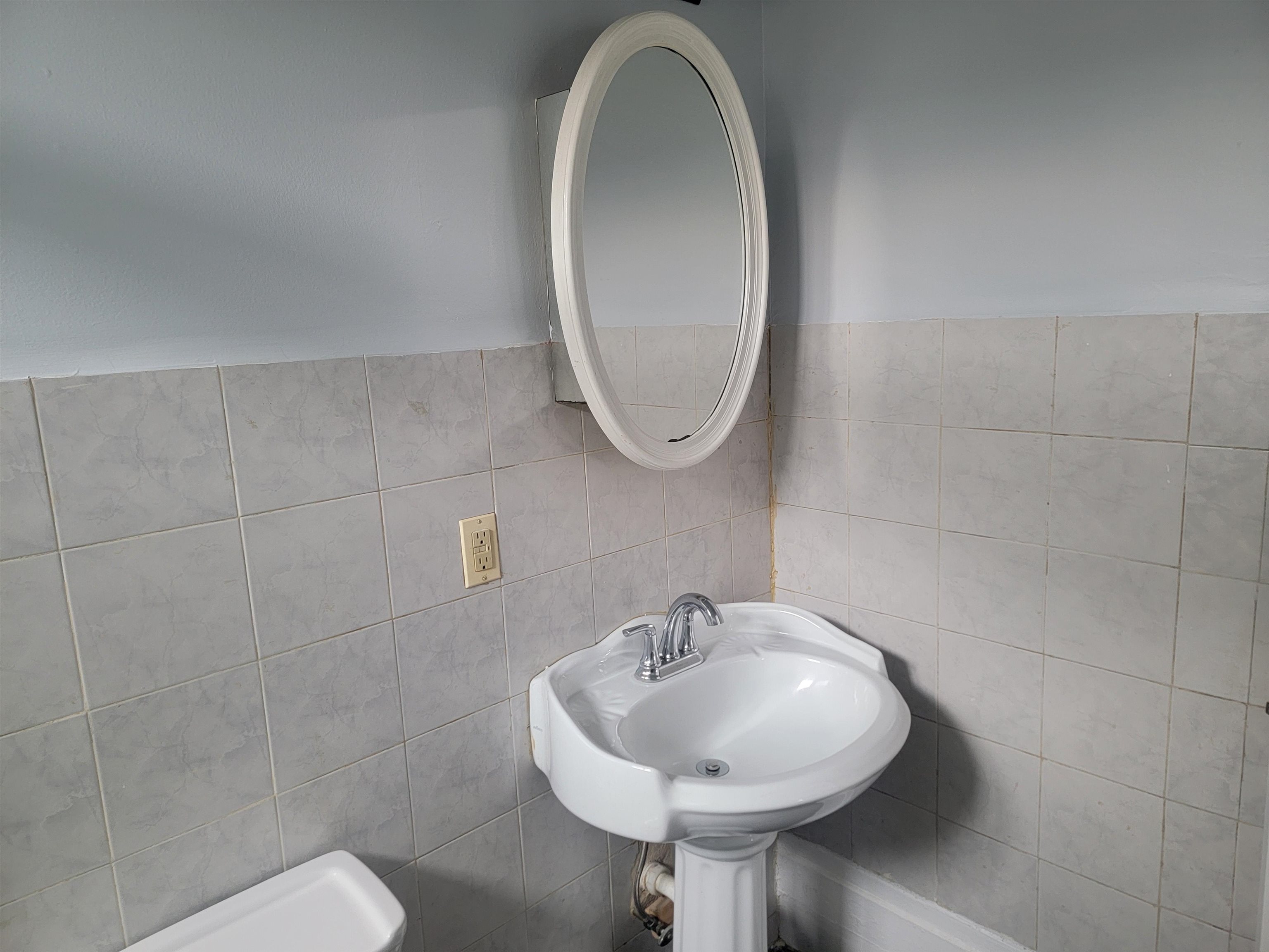 291 Cator Ave 3 Property Photo 6