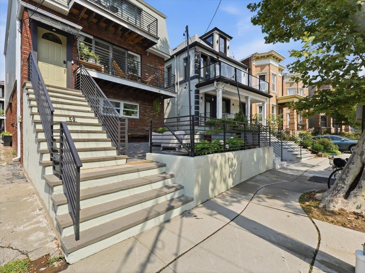 59 HAUXHURST AVE 1 Property Photo 1