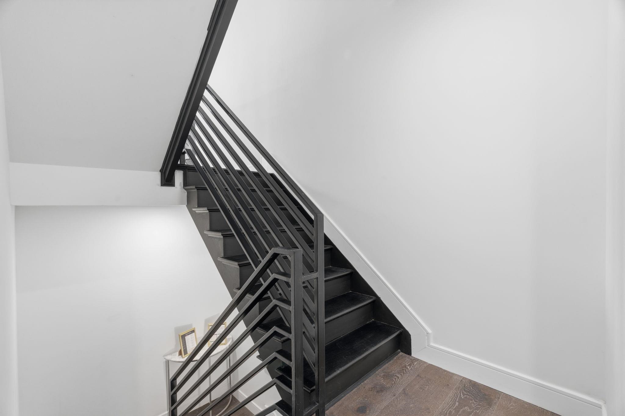9 Minerva St 2 Property Photo 3