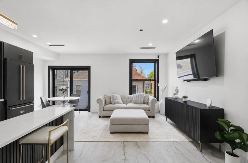9 Minerva St 2 Property Photo 7