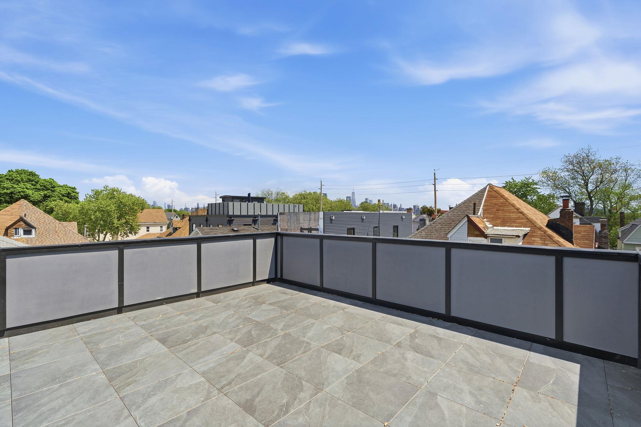 9 Minerva St 2 Property Photo 30