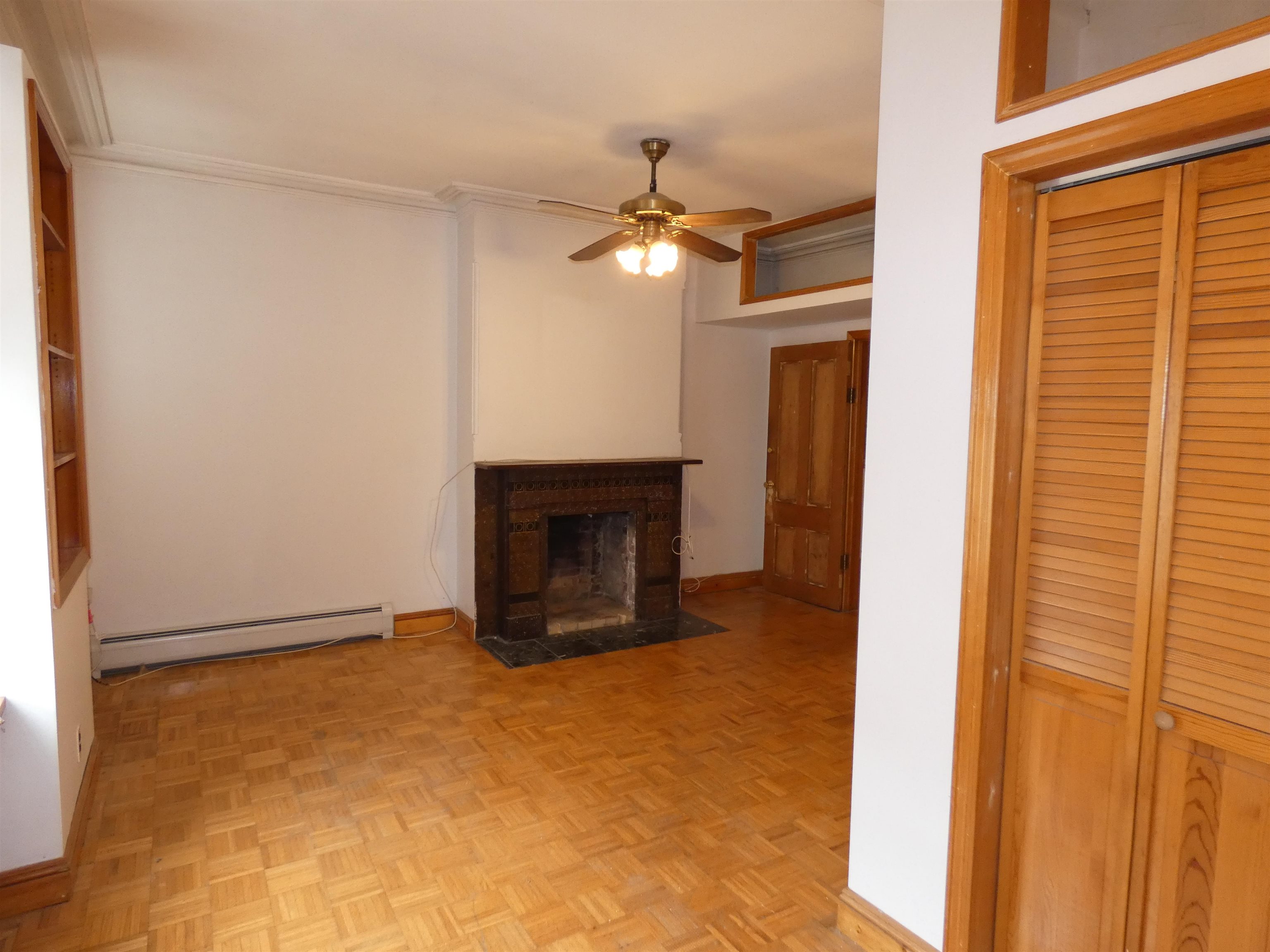 936 Willow Ave 3 Property Photo 9