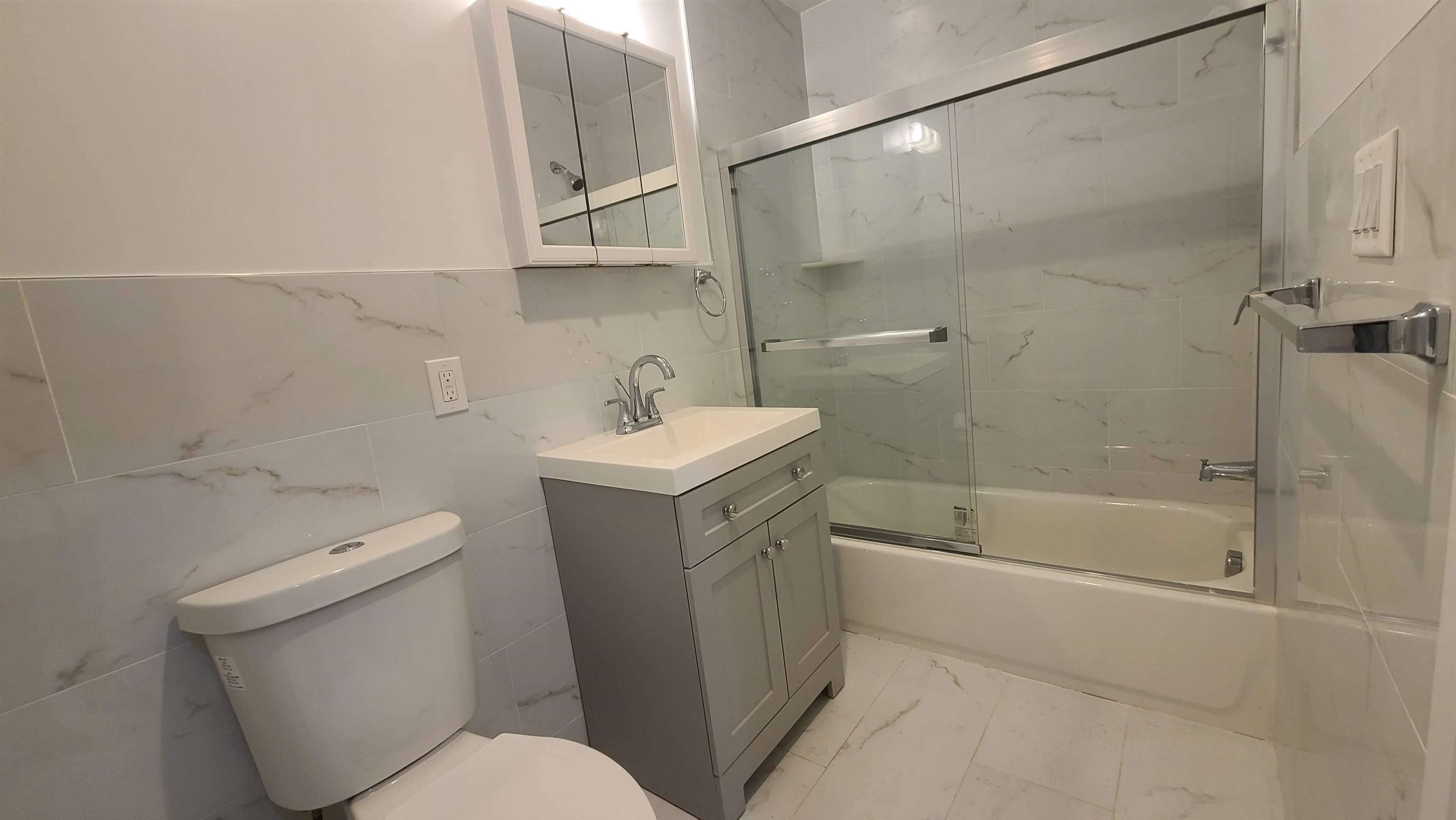 100 Griffith St 3r Property Photo 10