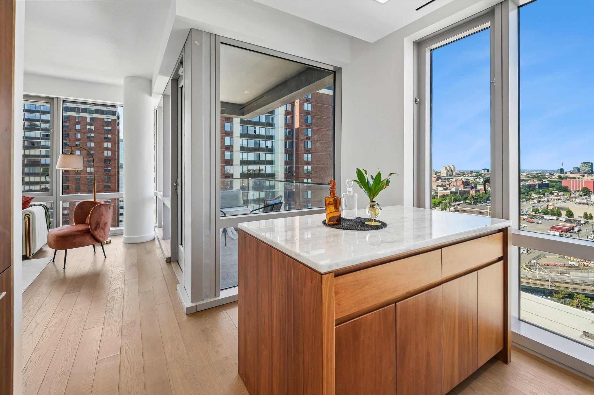 75 Park Lane South 2107 Property Photo 10